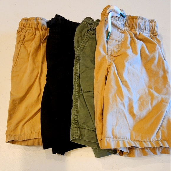Boys short Lot size 6/7  (4 pairs) - Picture 1 of 1